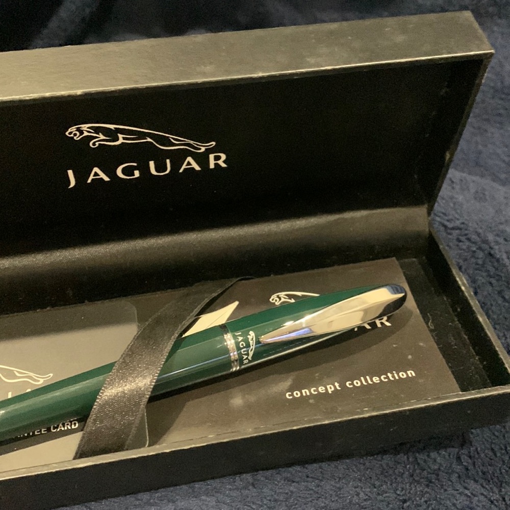 Brand New 💯 Authentic Jaguar Pen - Picture 1 of 7